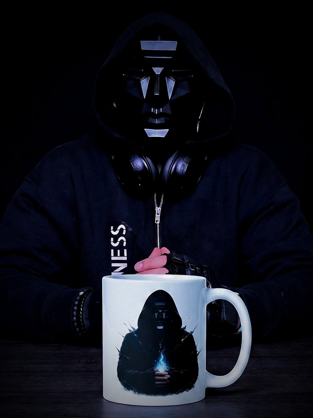 𝙉𝙊𝙐𝙑𝙀𝘼𝙐𝙏𝙀 – 𝙈𝙐𝙂 𝘿𝘼𝙍𝙆𝙉𝙀𝙎𝙎