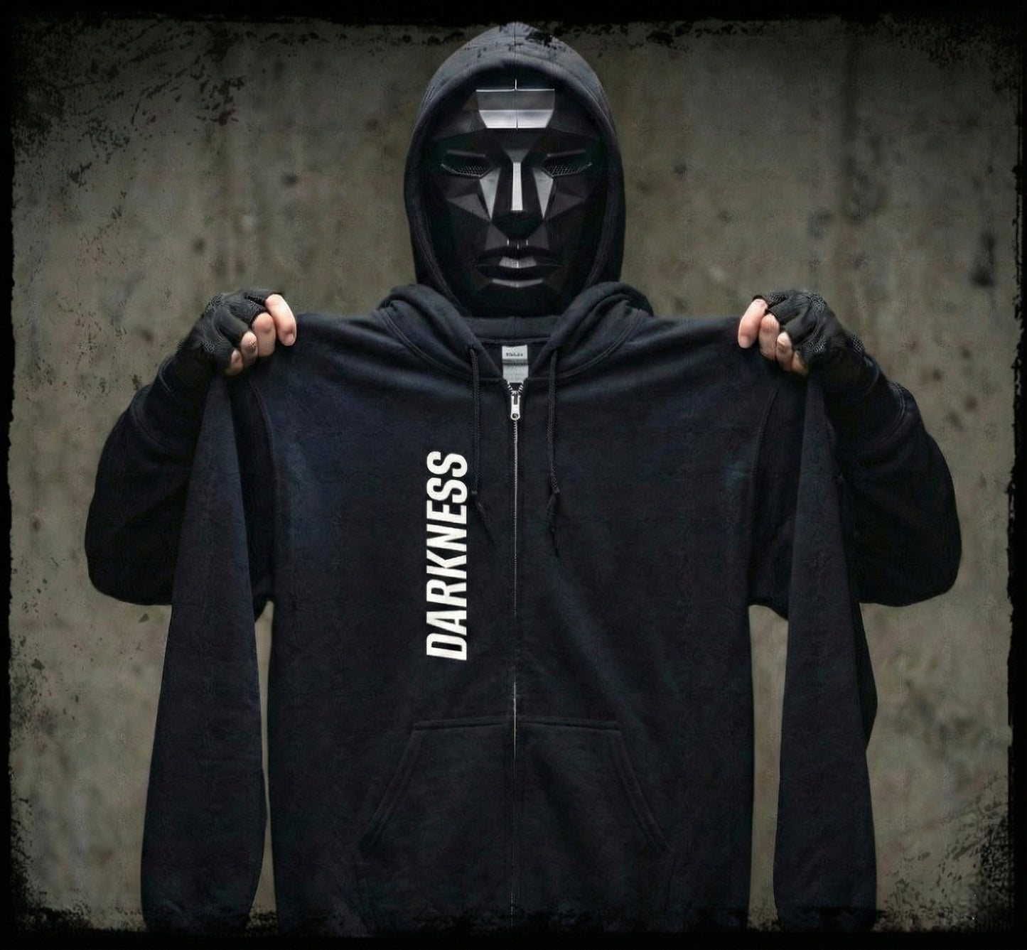 𝙎𝙒𝙀𝘼𝙏 𝘼 𝘾𝘼𝙋𝙐𝘾𝙃𝙀 𝘿𝘼𝙍𝙆𝙉𝙀𝙎𝙎